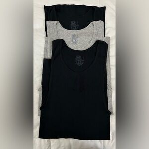 NWOT•3 Set•Men’s Premium Fruit of the Loom Tank A-Shirts•Size Large•Blk/Grey/Blk